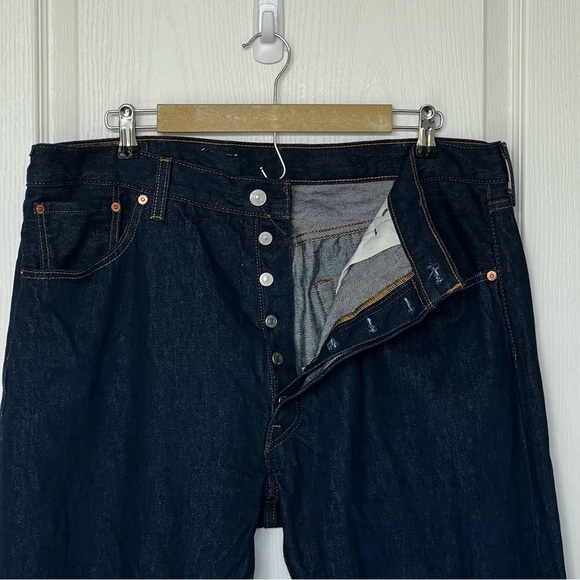 NWOT Levi’s Men’s 501 Original Shrink to Fit Jeans Button Fly Size 40W X 34L - Picture 6 of 13